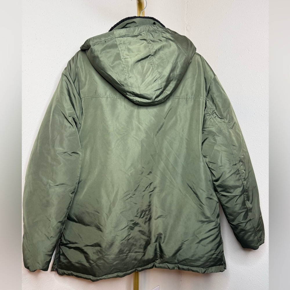 Club Monaco Hooded‎ Down Puffer Jacket - Picture 3 of 5